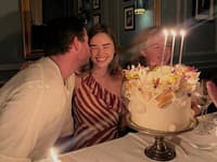 Dodnes sú Liam a Gabriella spolu a v poslednú dobu sa vynorili aj špekulácie o tom, či ju Liam nepožiadal už o ruku. 
