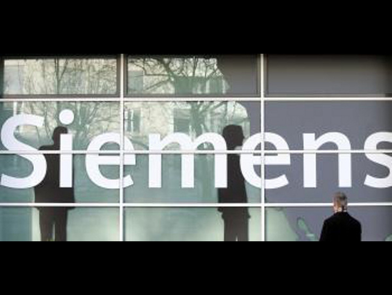 Siemens plánuje prepustiť vyše