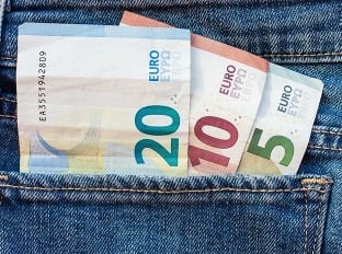 Sociálne dávky sa budú
