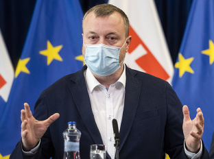 Vláda rozširuje pomoc zamestnávateľom