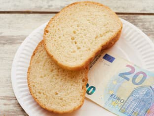 Zamestnanci míňajú za chlieb