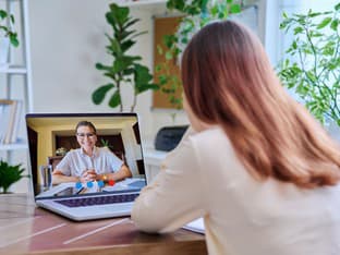 Google Meet spúšťa živý