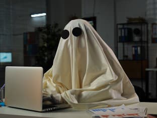 Halloweensky špeciál: 6 typov firemných duchov, ktorých stretnete v každej kancelárii