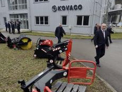 Nový závod strojárskej spoločnosti Kovaco pri obci Ostrá Lúka neďaleko Zvolena.