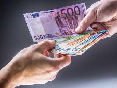 Plat od 1700 eur: