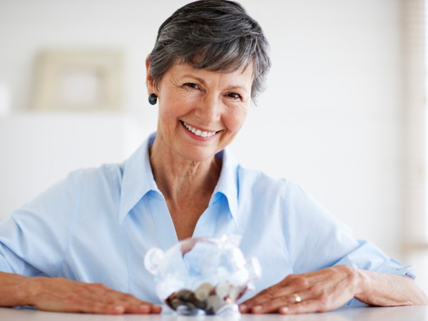 Ak poberateľ predčasného starobného dôchodku začne pracovať, nemá podľa platného zákona nárok na výplatu predčasného starobného dôchodku.
