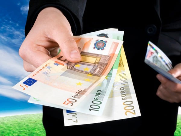 Priemerná platba dane z príjmu predstavovala vlani 650 eur.