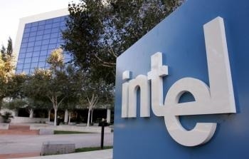 Americká spoločnosť Intel plánuje tento rok zrušiť okolo 5-tisíc pracovných miest.