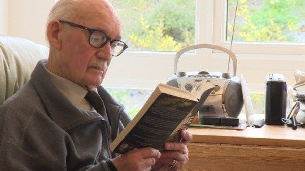 89-ročný dedko si hľadá