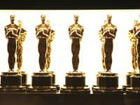Najväčšie PIKOŠKY na Oscaroch: Naháč, f*ck v ďakovnej reči aj facka za vtip!