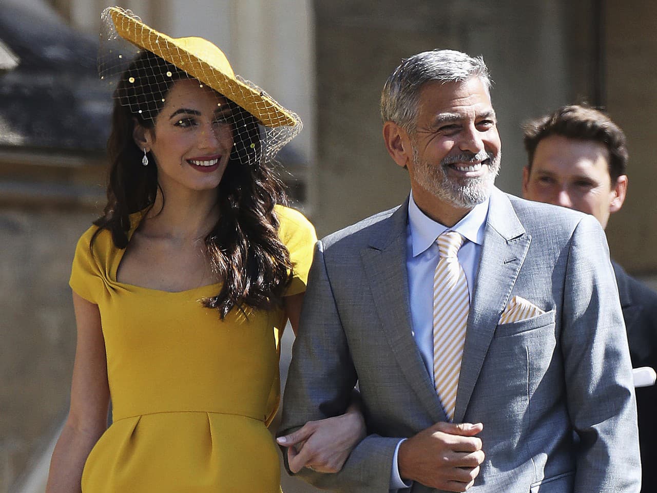 Amal Clooney s manželom Georgeom Clooneym