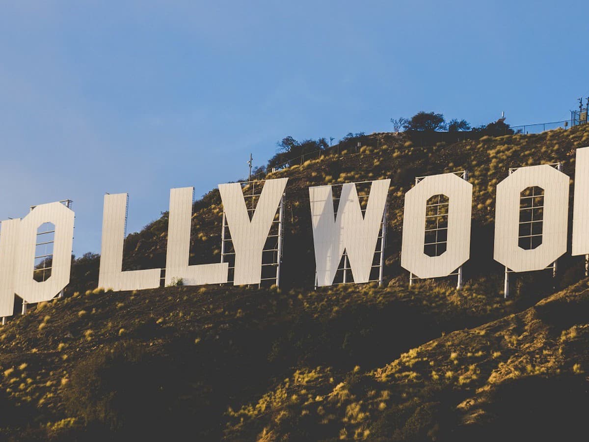 Slávny nápis Hollywood v Los Angeles