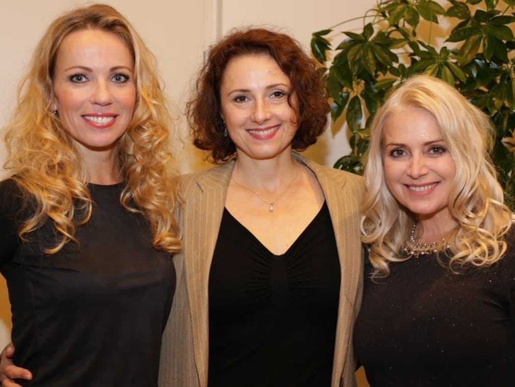 Diana Mórová, Zuzana Mauréry a Zuzana Vačková ako Kočeny zo seriálu Panelák