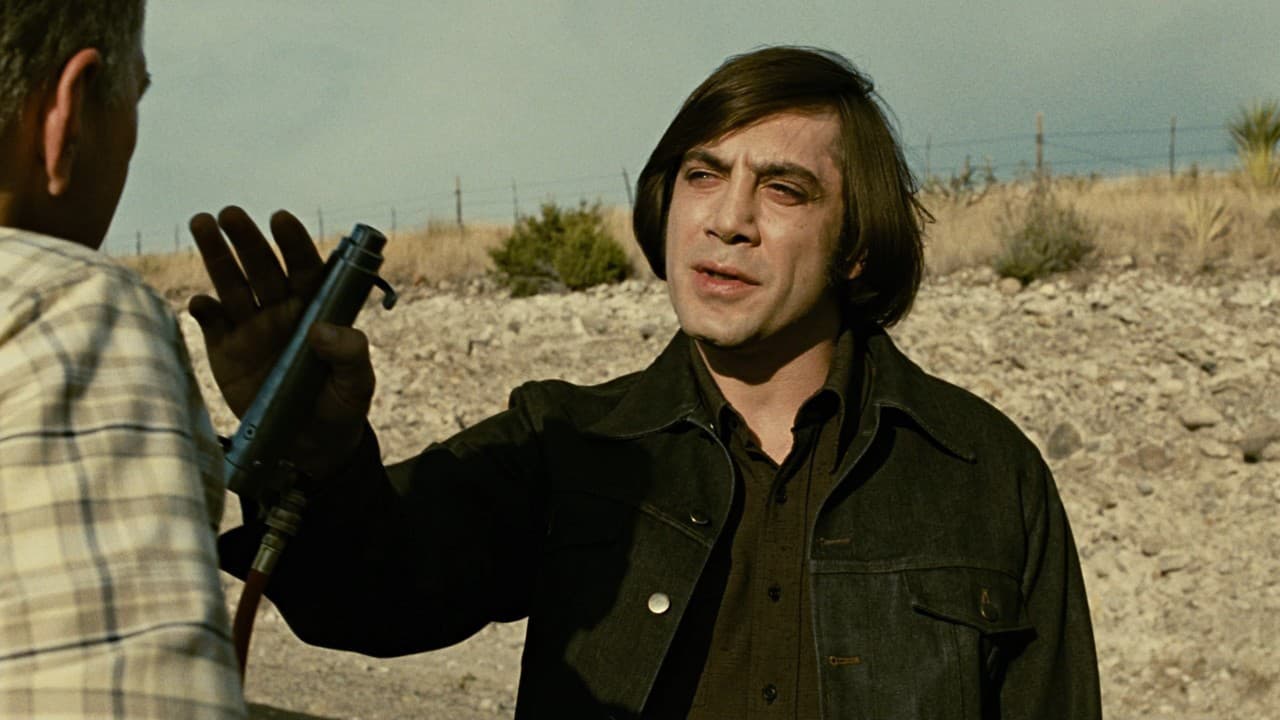 Anton Chigurh (Javier Bardem)