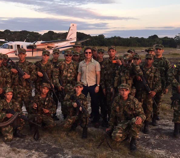 Tom Cruise sa počas natáčania stretol s Kolumbijskými vojenskými silami