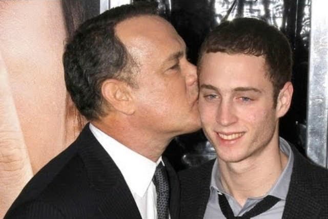 Tom Hanks so synom