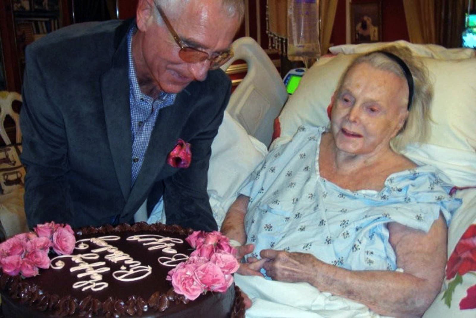 Zsa Zsa s manželom Frédéricom von Anhaltom počas oslavy jej 94. narodenín