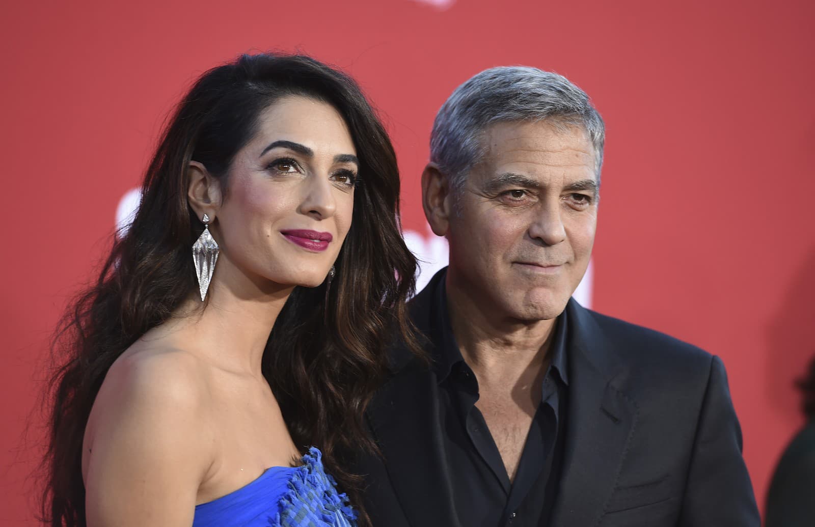 Amal a George Clooneyovci (Foto: SITA/AP/Jordan Strauss)