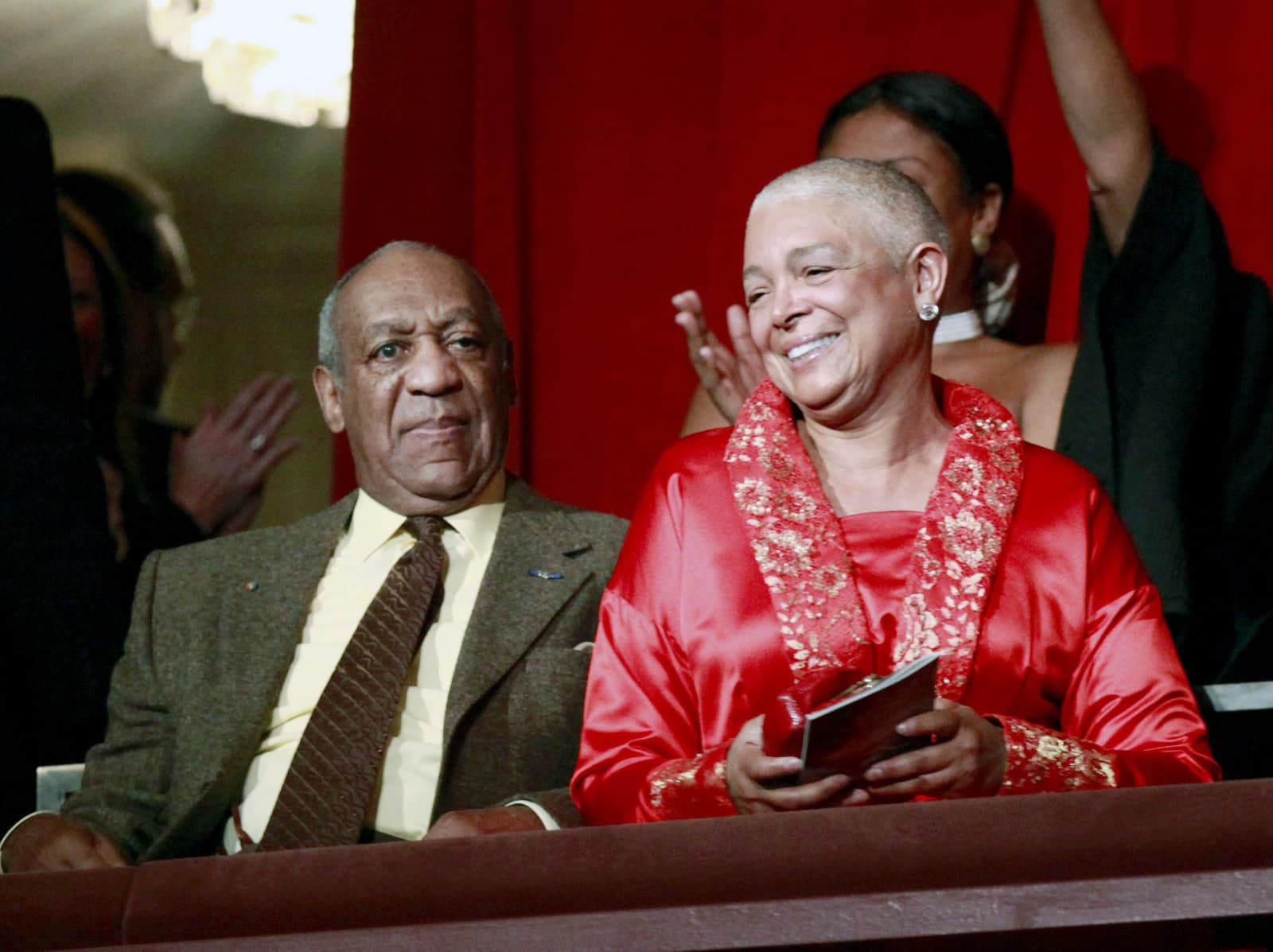 Bill Cosby s manželkou, ktorá napriek všetkému stále stála po jeho boku.