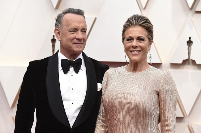 Tom Hanks s manželkou Ritou Wilsonovou (Zdroj: SITA/Jordan Strauss/Invision/AP)