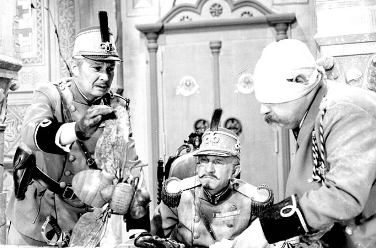 Jaroslav Mareš, František Filipovský a Josef Hlinomaz vo filme Na kometě (Zdroj: Photo © Bonton)