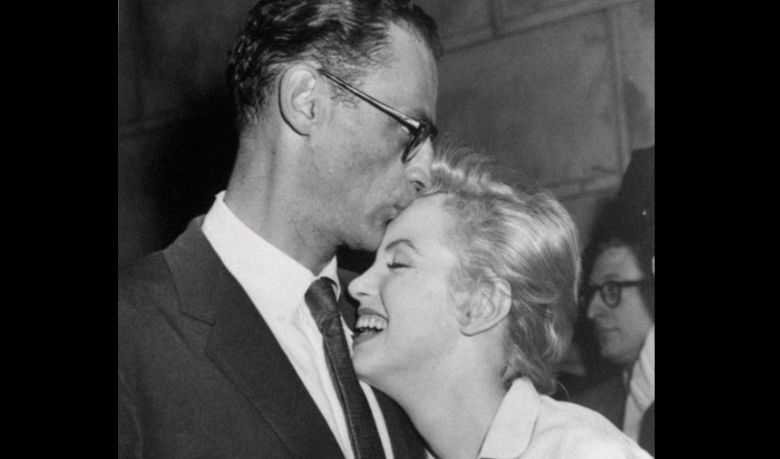 Marilyn Monroe a Arthur Miller v roku 1956 (Zdroj: TASR/AP)