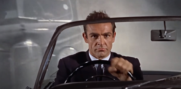 Sean Connery ako James Bond (Zdroj: Repro foto YouTube/SxDementia)