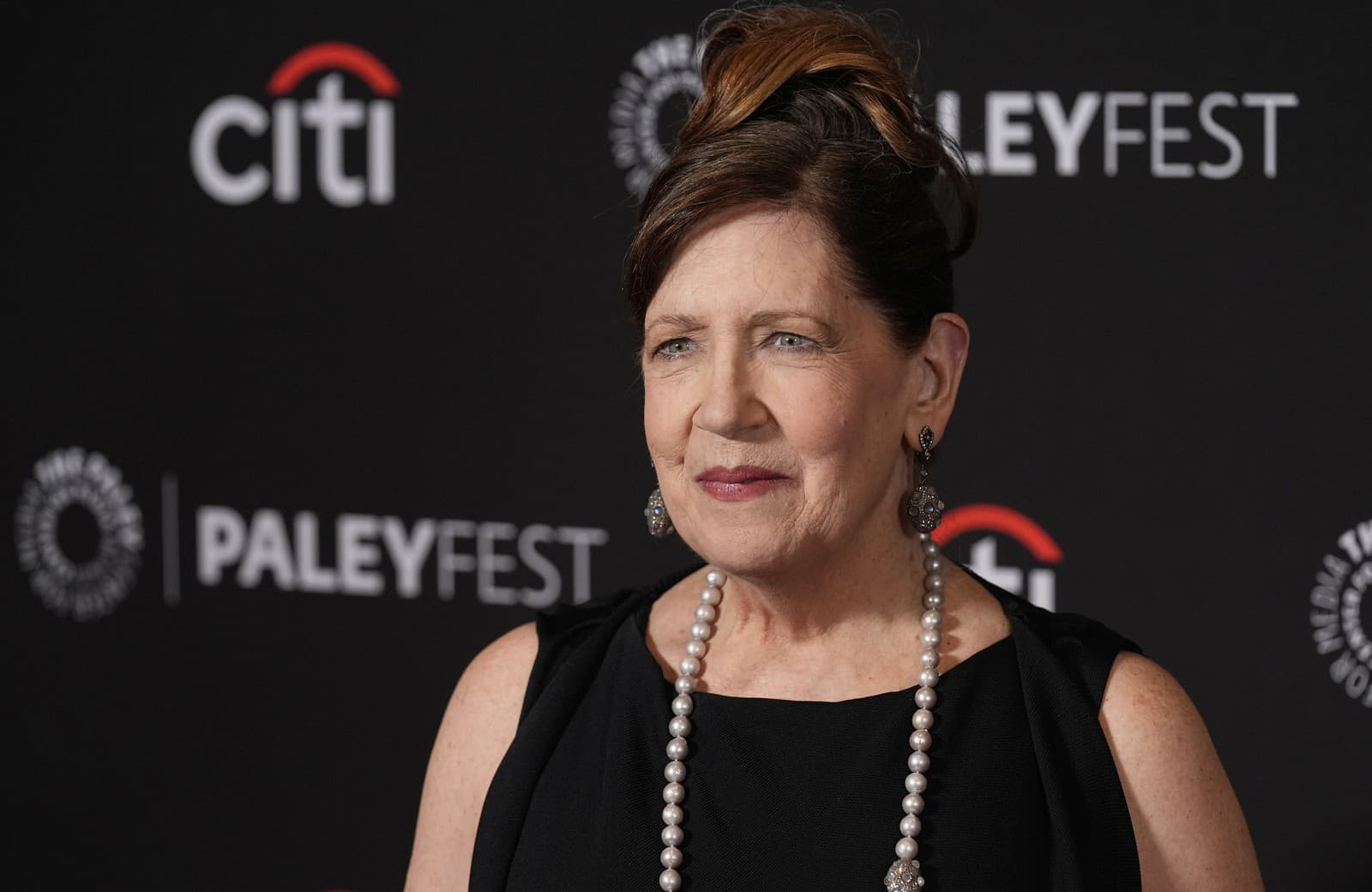  Ann Dowd