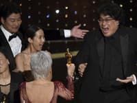 Džun-ho Pon a jeho film Parazit ovládol Oscara
