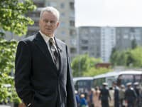 Stellan Skarsgård v seriáli Černobyľ stvárnil Borisa Ščerbinu (Zdroj: Photo © HBO)