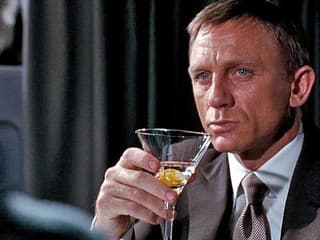Alkoholik James Bond? Šokujúca
