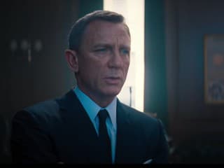 Agent 007 má povolenie