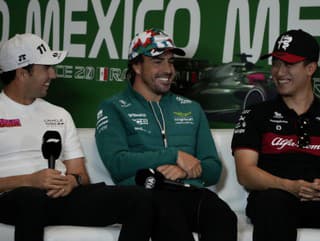 Sergio Perez, Fernando Alonso,