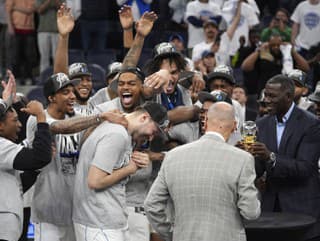 NBA: Dallas Mavericks triumfovali,