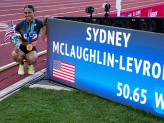 Svetový rekord: Sydney McLaughlinová-Levroneová