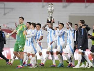 Argentína vo futbale rozdrvila