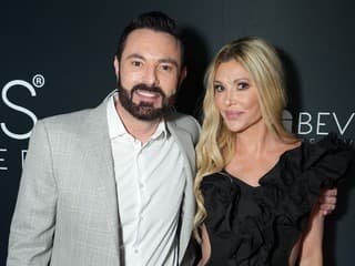 Mark Rodriguez a Brandi