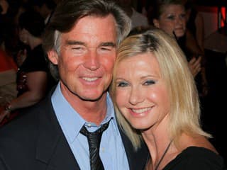 Olivia Newton-John s manželom