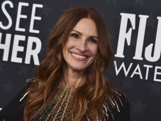 Julia Roberts
