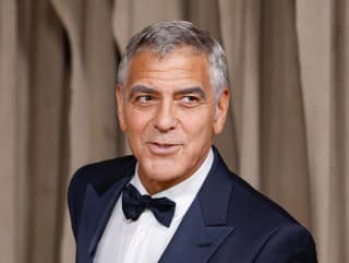 George Clooney s manželkou