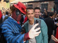 Turné kampane Deadpool & Wolverine prilákalo množstvo nadšených fanúšikov