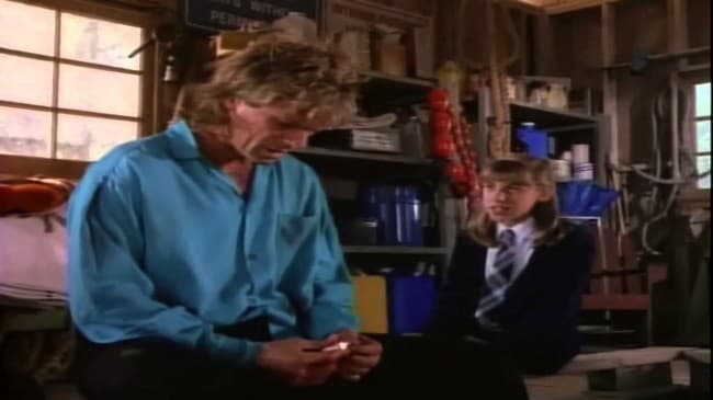 Mayim Bialik, MacGyver