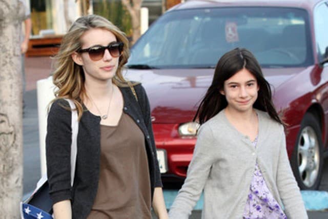 Emma so sestrou Grace