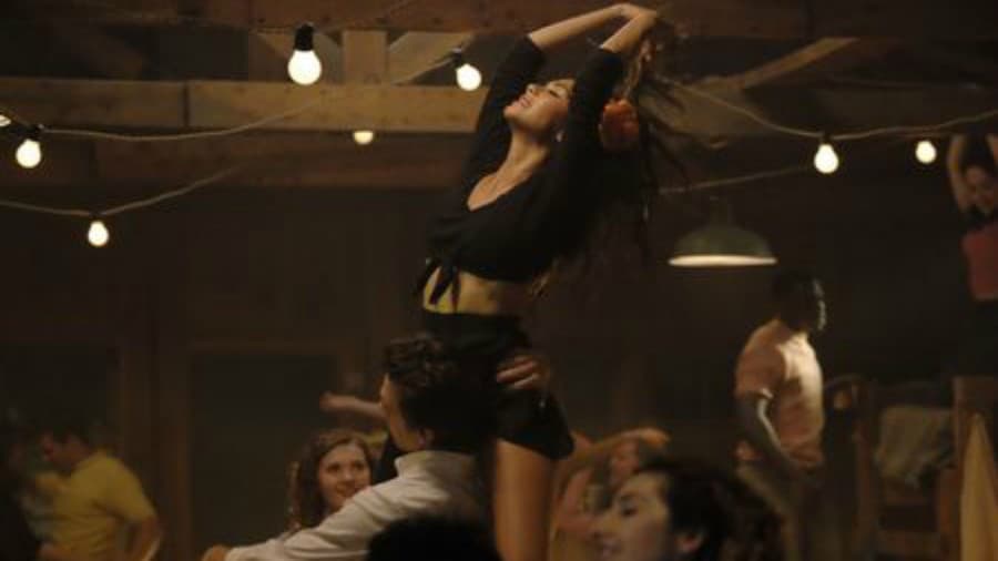 Nichole Scherzinger ako Penny Riviera