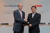 Daimler kupuje podiel v
