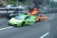 Lamborghini zhoreli do tla