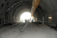 Tunel Višňové má prvých