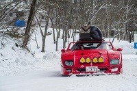 Drifting s Ferrari F40
