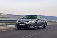 Toyota Camry HEV