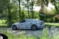 Audi A6 e-tron kamufláž